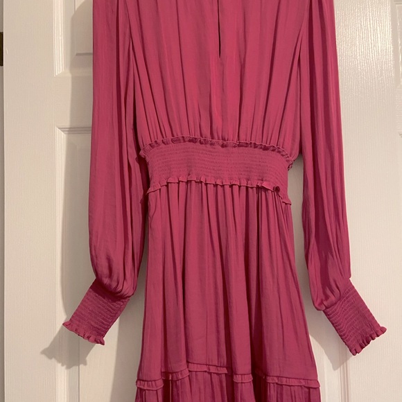 Forever New spring/summer dress. - Picture 5 of 5